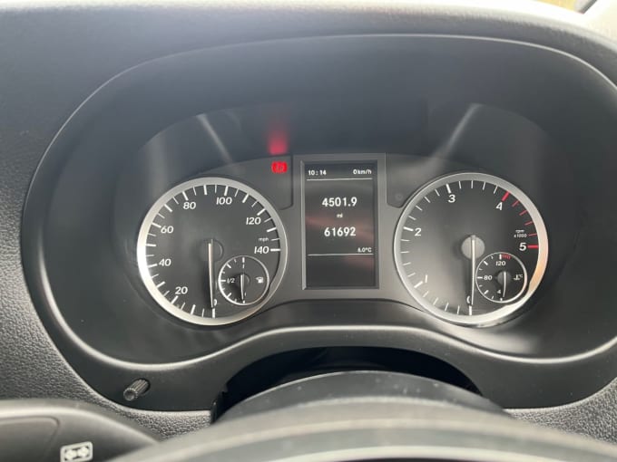 2025 Mercedes-benz Vito