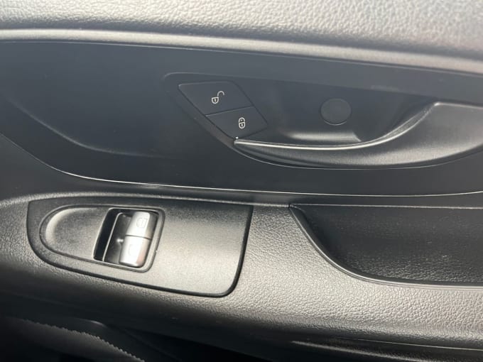 2025 Mercedes-benz Vito