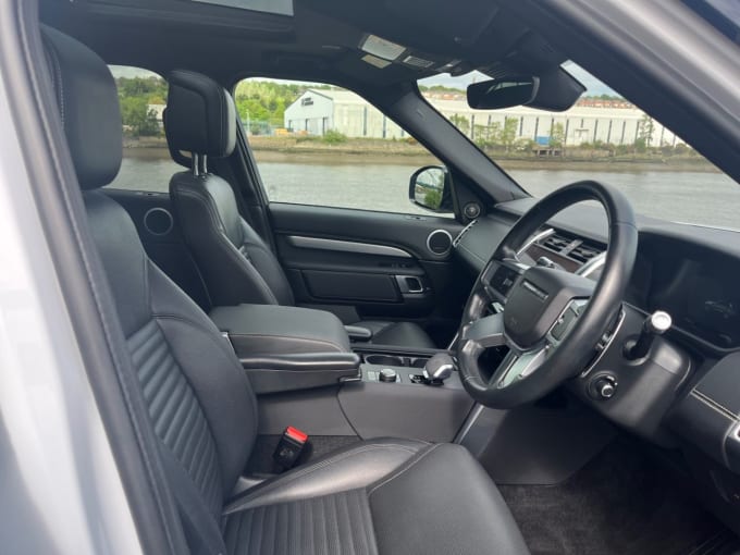 2025 Land Rover Discovery
