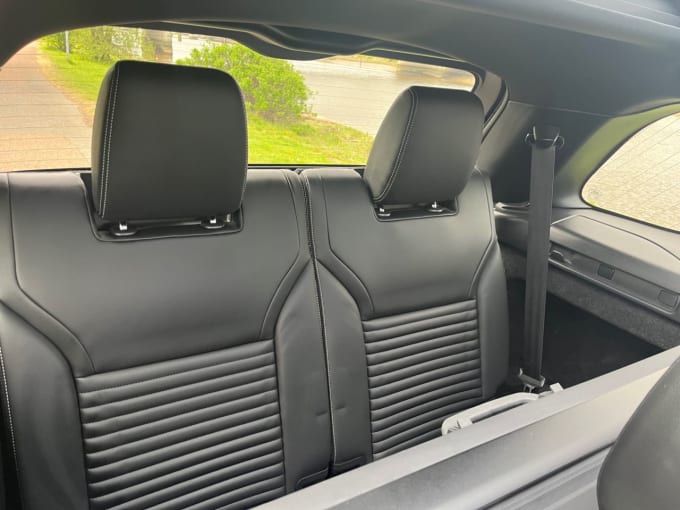 2025 Land Rover Discovery