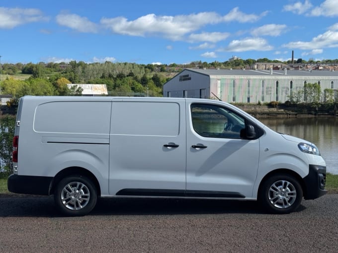 2025 Vauxhall Vivaro