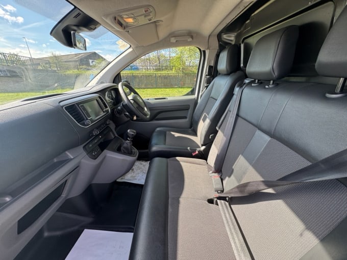 2025 Vauxhall Vivaro