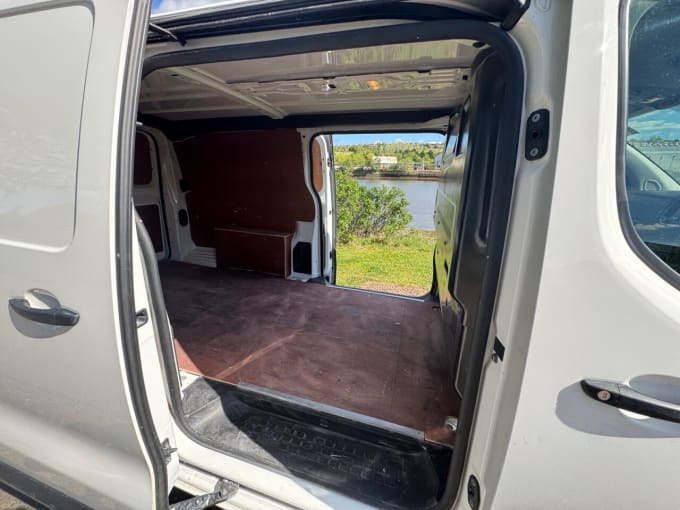 2025 Vauxhall Vivaro