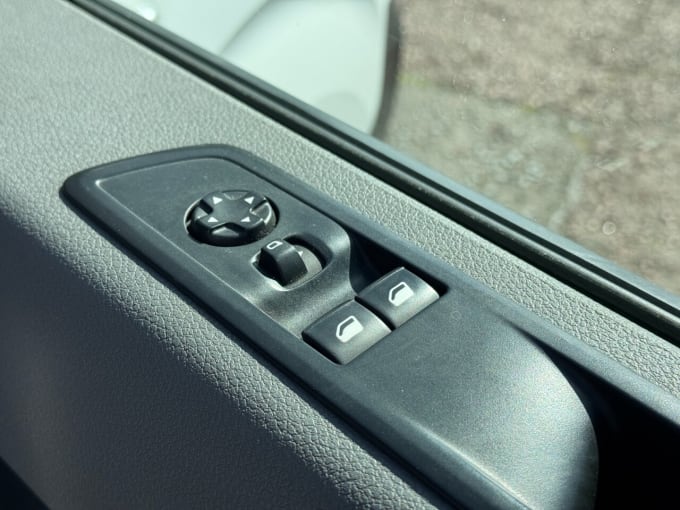 2025 Vauxhall Vivaro