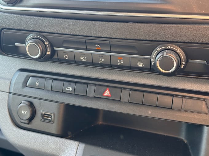 2025 Vauxhall Vivaro