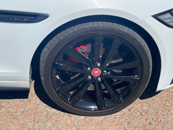 2025 Jaguar Xf