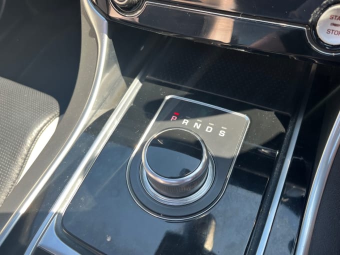 2025 Jaguar Xf