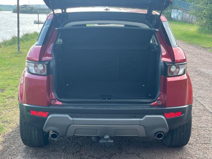 2025 Land Rover Range Rover Evoque