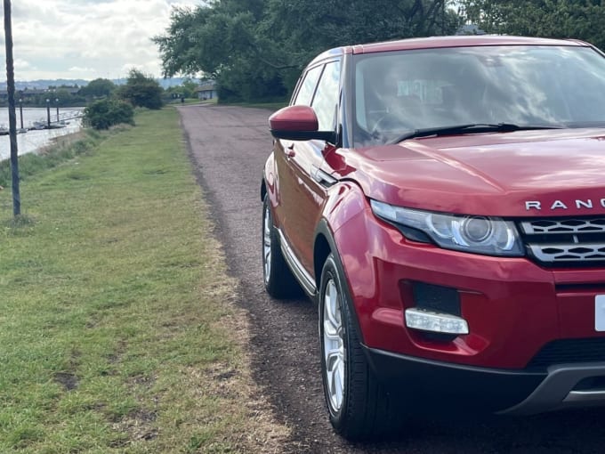 2025 Land Rover Range Rover Evoque