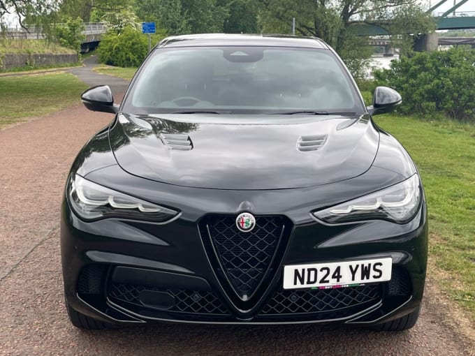 2025 Alfa Romeo Stelvio