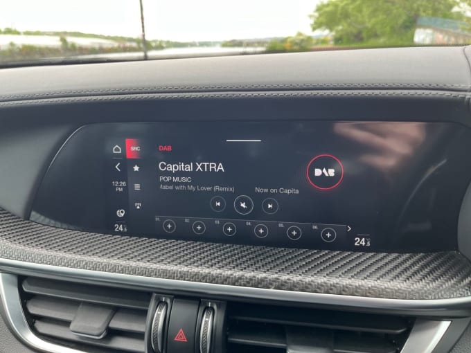 2025 Alfa Romeo Stelvio