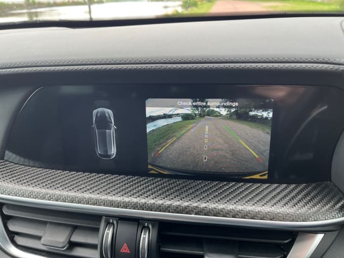 2025 Alfa Romeo Stelvio