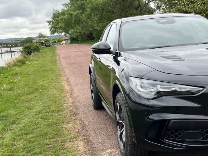 2025 Alfa Romeo Stelvio