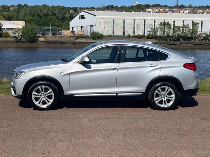 2025 BMW X4