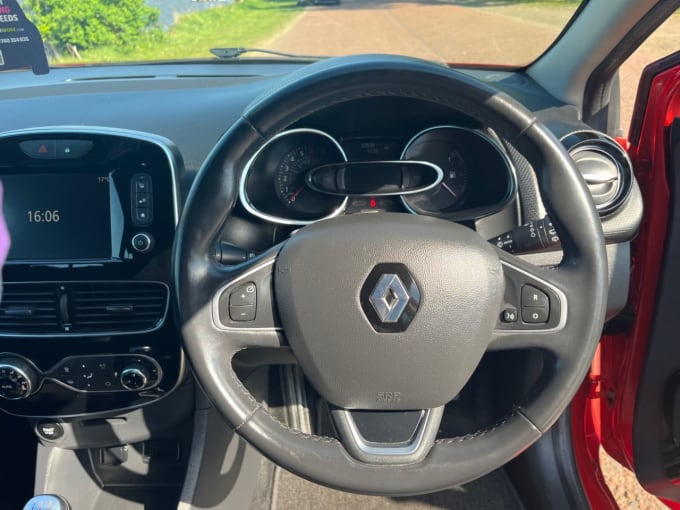 2025 Renault Clio