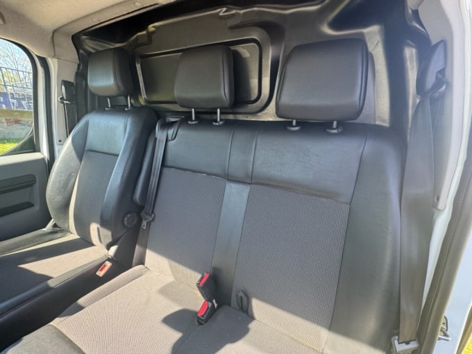 2025 Vauxhall Vivaro