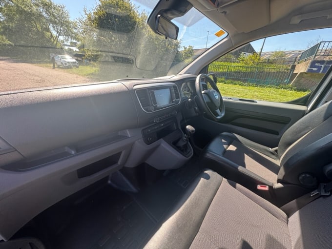 2025 Vauxhall Vivaro