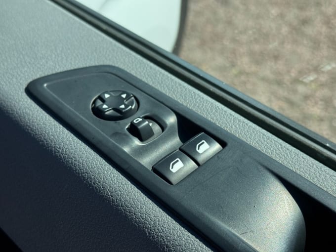 2025 Vauxhall Vivaro