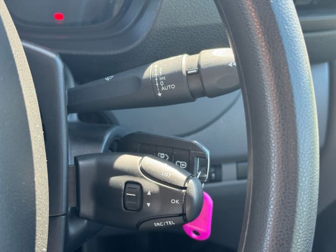2025 Vauxhall Vivaro