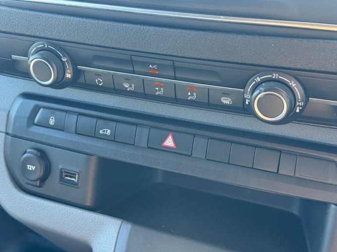 2025 Vauxhall Vivaro