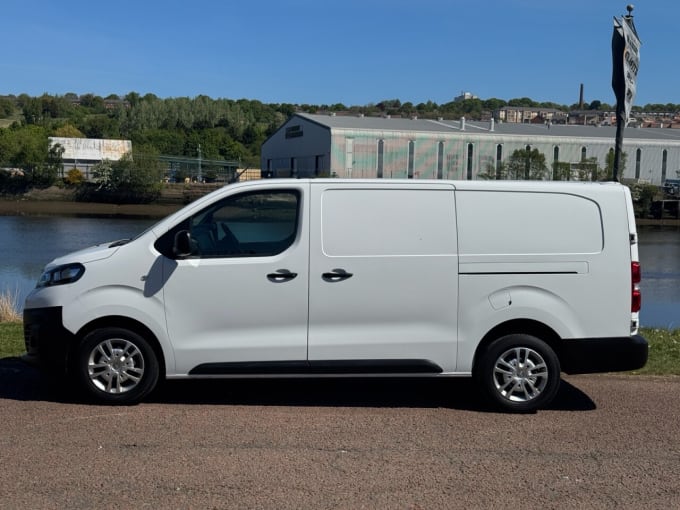 2025 Vauxhall Vivaro