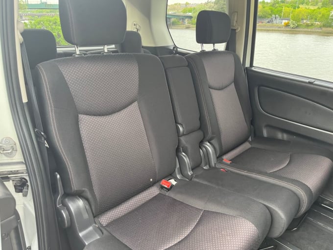 2025 Nissan Serena
