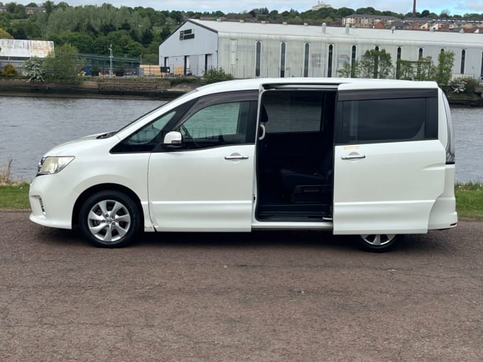 2025 Nissan Serena