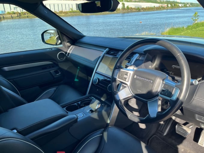 2025 Land Rover Discovery