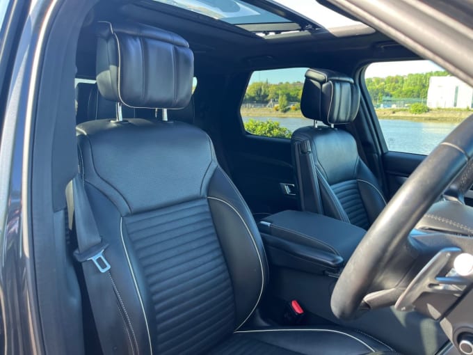 2025 Land Rover Discovery