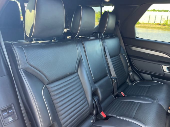 2025 Land Rover Discovery