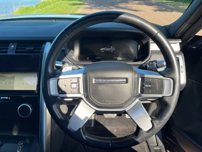 2025 Land Rover Discovery
