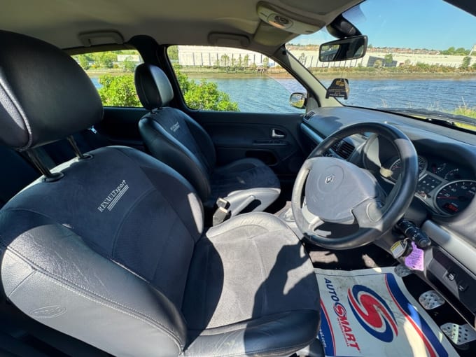 2025 Renault Clio