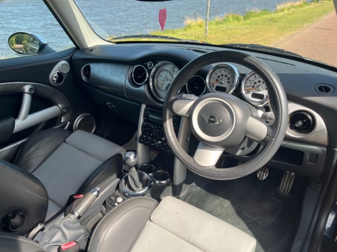 2025 Mini Hatch