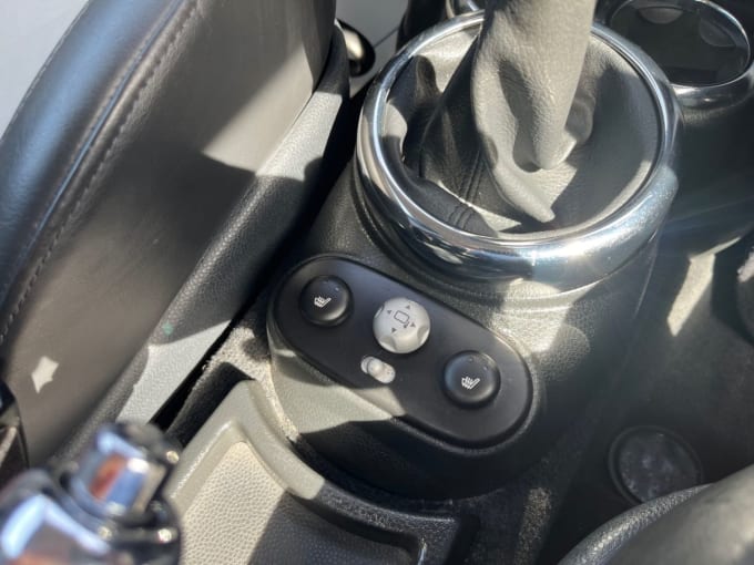 2025 Mini Hatch