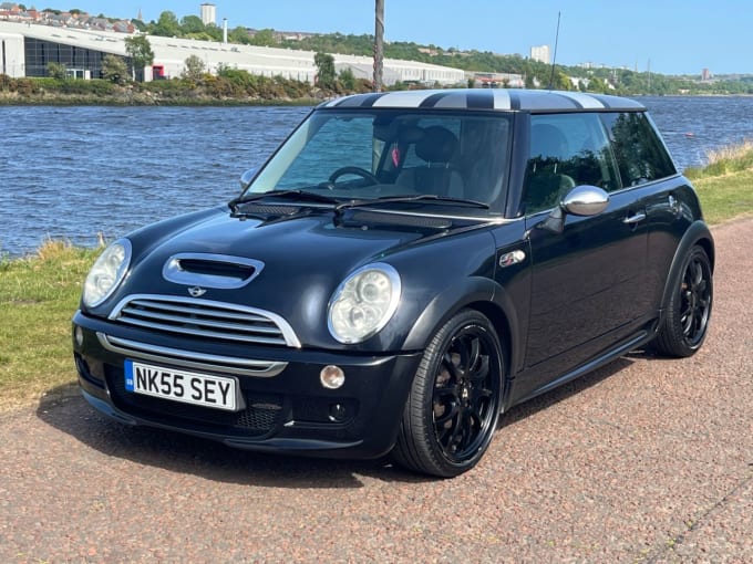 2025 Mini Hatch