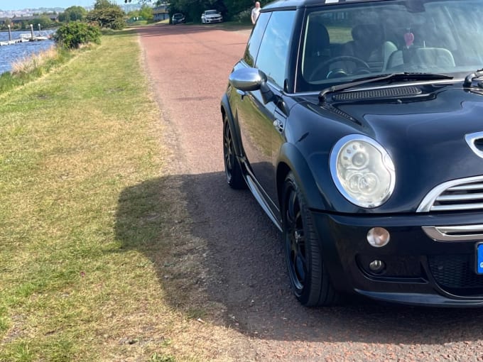 2025 Mini Hatch