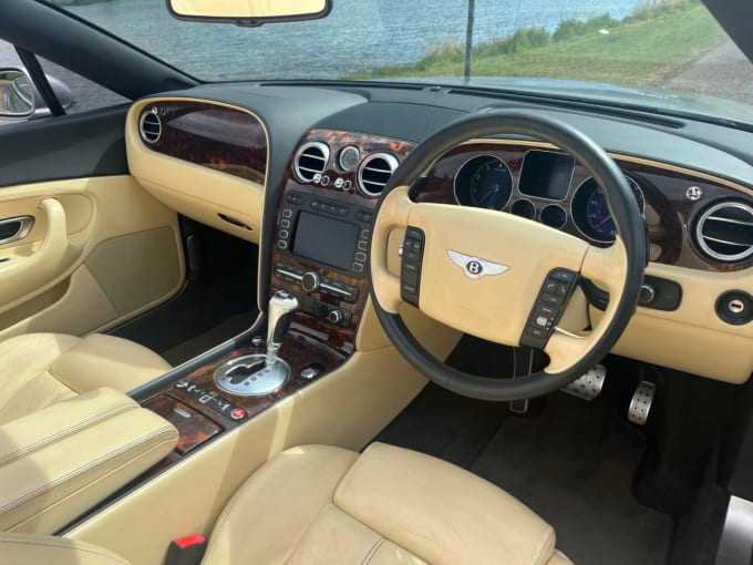 2025 Bentley Continental