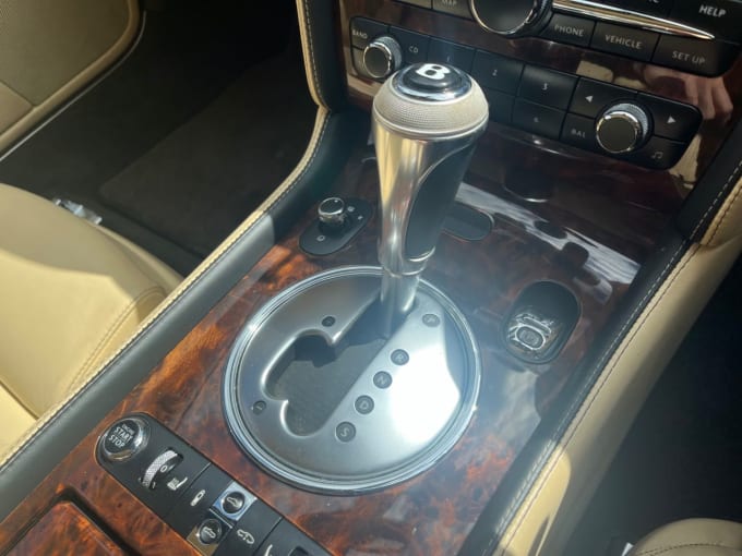 2025 Bentley Continental