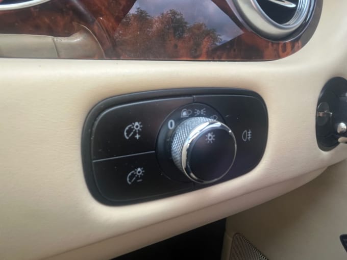2025 Bentley Continental