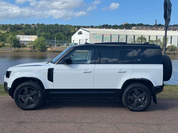2025 Land Rover Defender
