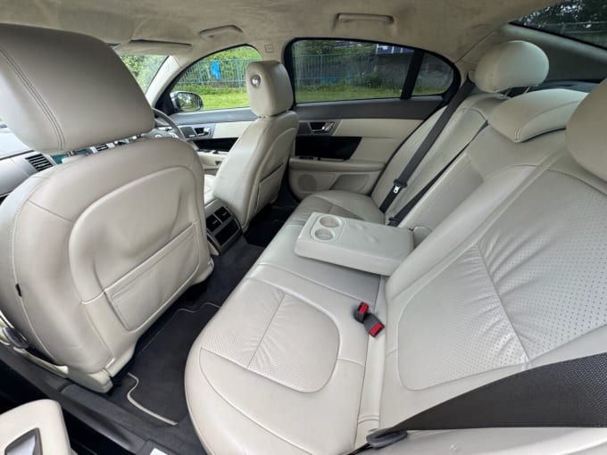 2025 Jaguar Xf