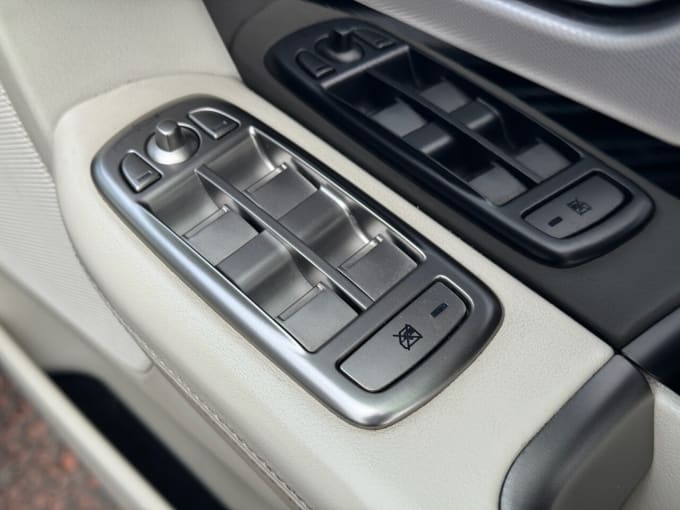 2025 Jaguar Xf