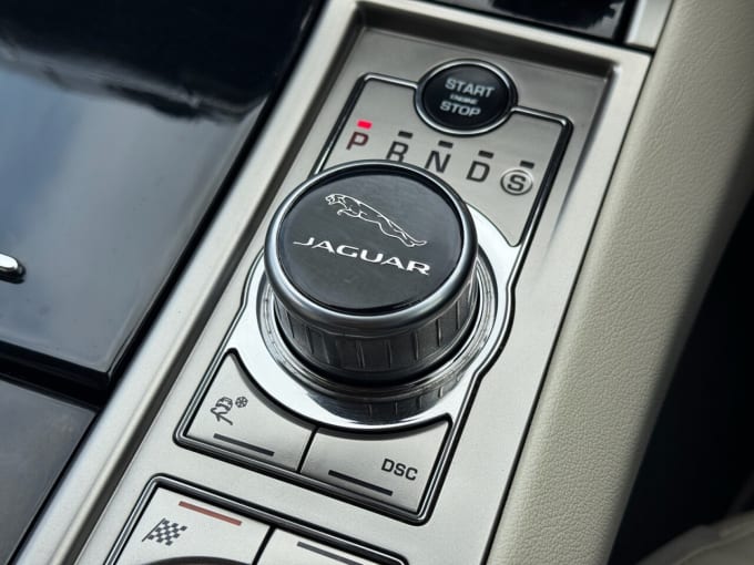 2025 Jaguar Xf