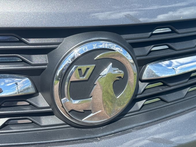 2025 Vauxhall Vivaro