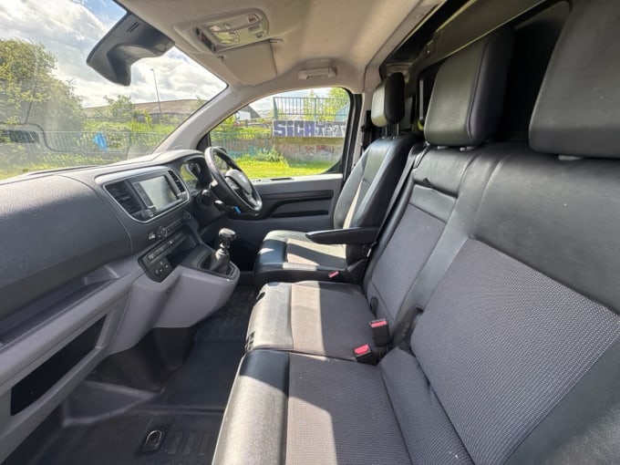 2025 Vauxhall Vivaro