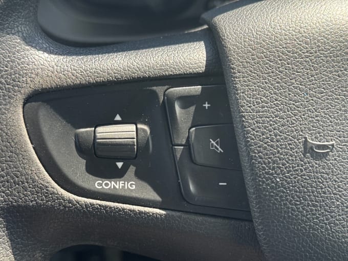 2025 Vauxhall Vivaro