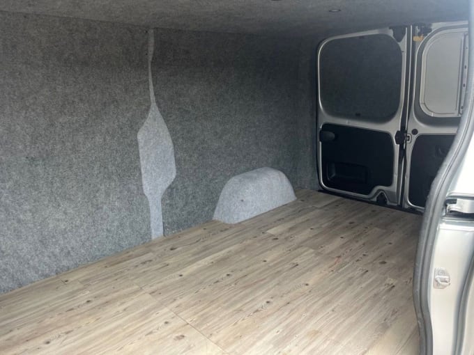 2025 Renault Trafic