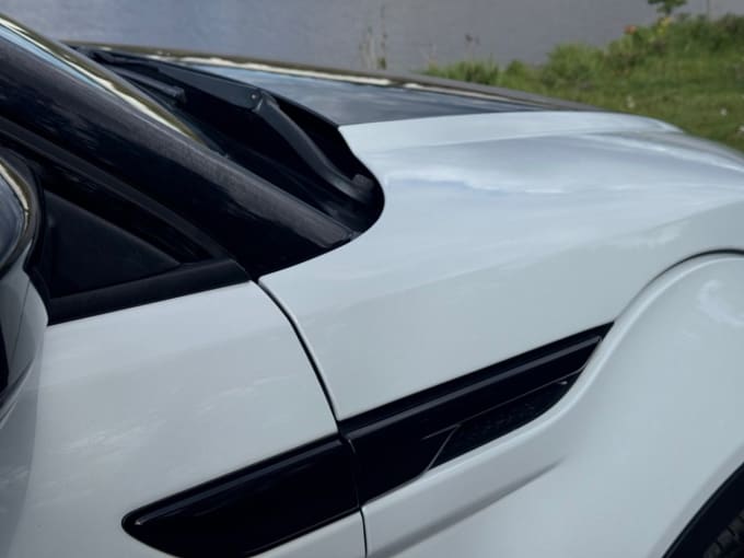 2025 Land Rover Range Rover Evoque