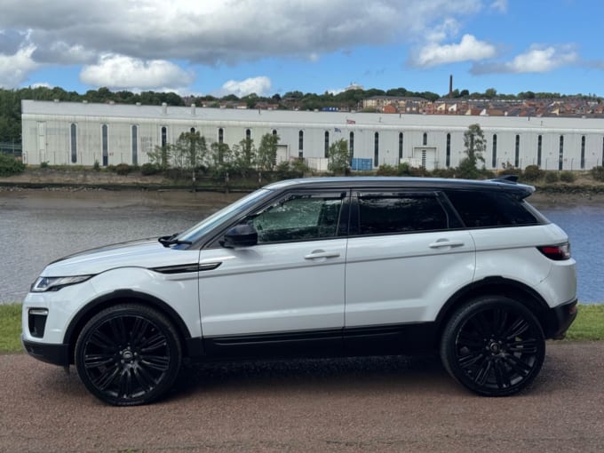 2025 Land Rover Range Rover Evoque