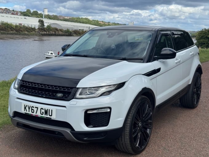 2025 Land Rover Range Rover Evoque